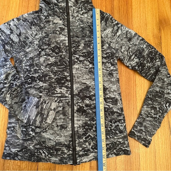 Lululemon Scuba Hoodie  Light Cotton Fleece Masked Lace Starlight Black- S 6 (n - Picture 10 of 11